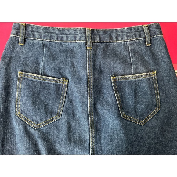 ALL IN LOVE Denim Maxi Skirt Size M Distressed Frayed Hem Blue Boho Punk Rock - Picture 3 of 6